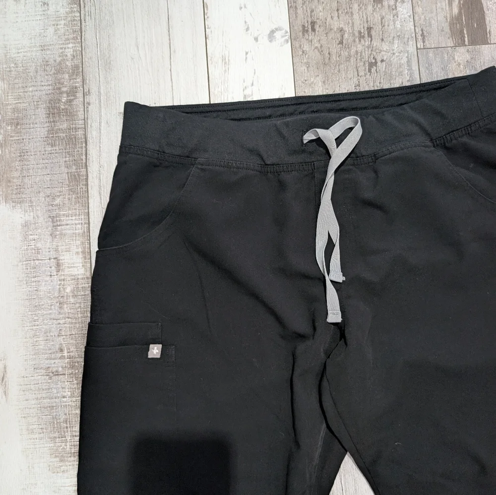 Figs Pants Womens LP Black Kade Cargo Technical Scrub Nursing T21004T‎ - Picture 3 of 7